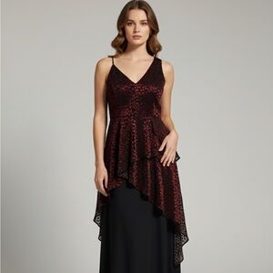 Wayf Black‎ and Red Velvet V-neckline Asymmetrical Top Women's Size Large